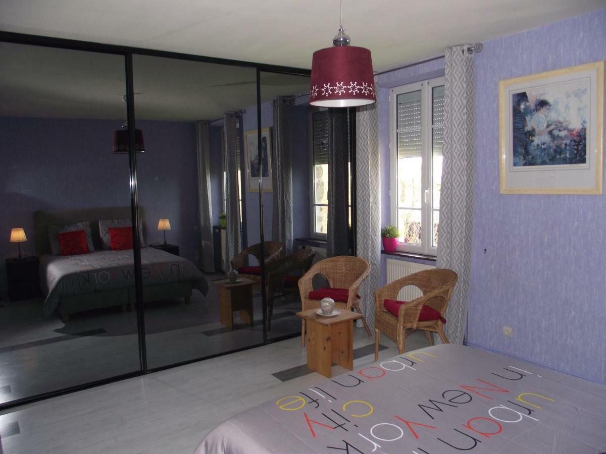 Bed and Breakfast Vacances Au Bon Accueil Sainte-Thérence Exterior foto