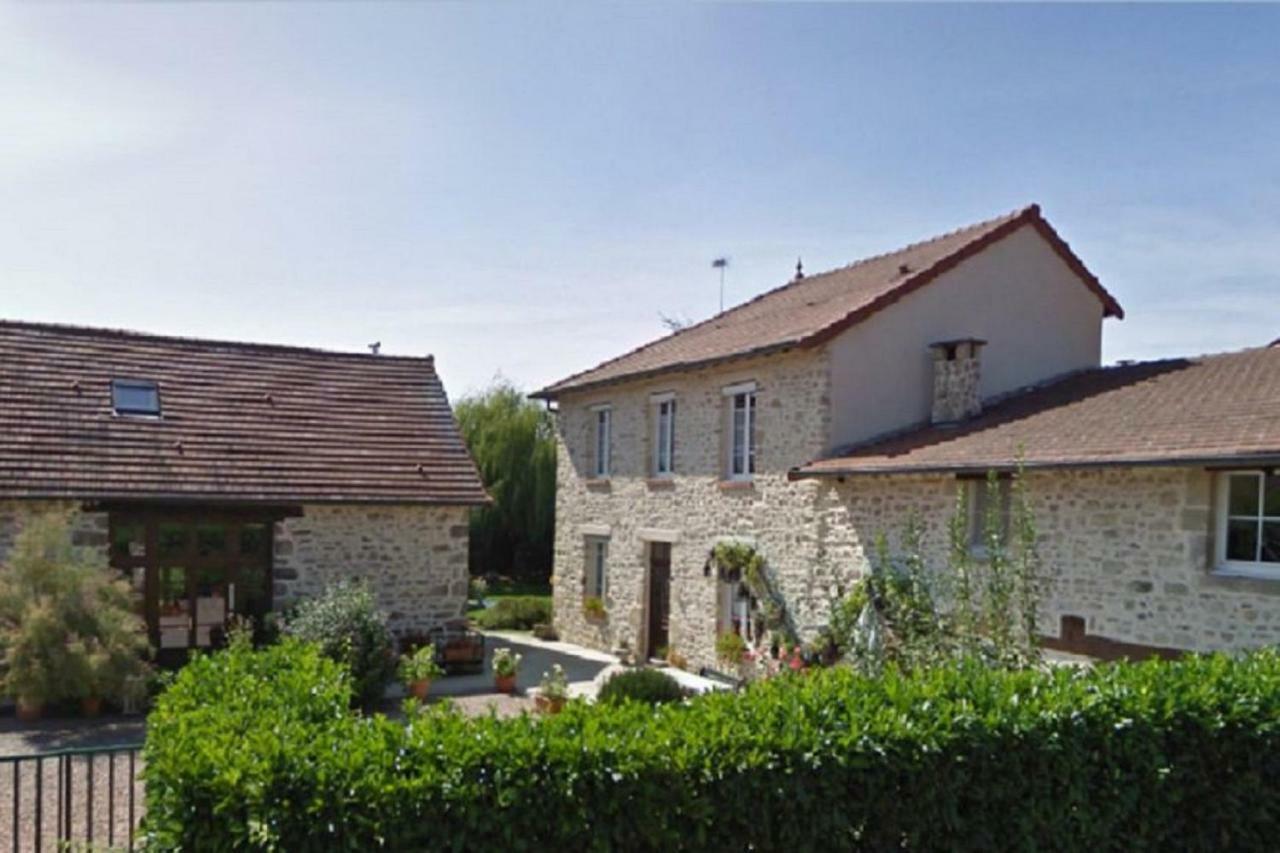 Bed and Breakfast Vacances Au Bon Accueil Sainte-Thérence Exterior foto