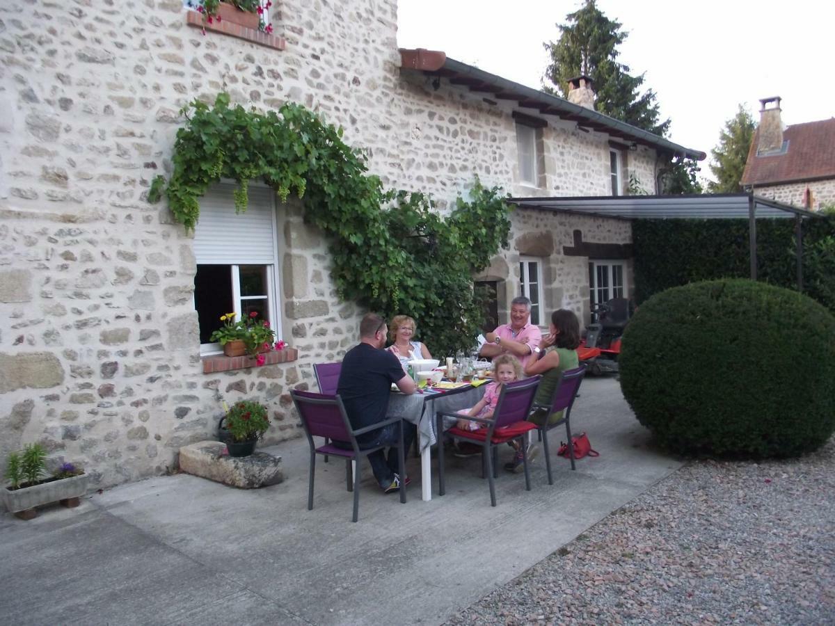 Bed and Breakfast Vacances Au Bon Accueil Sainte-Thérence Exterior foto
