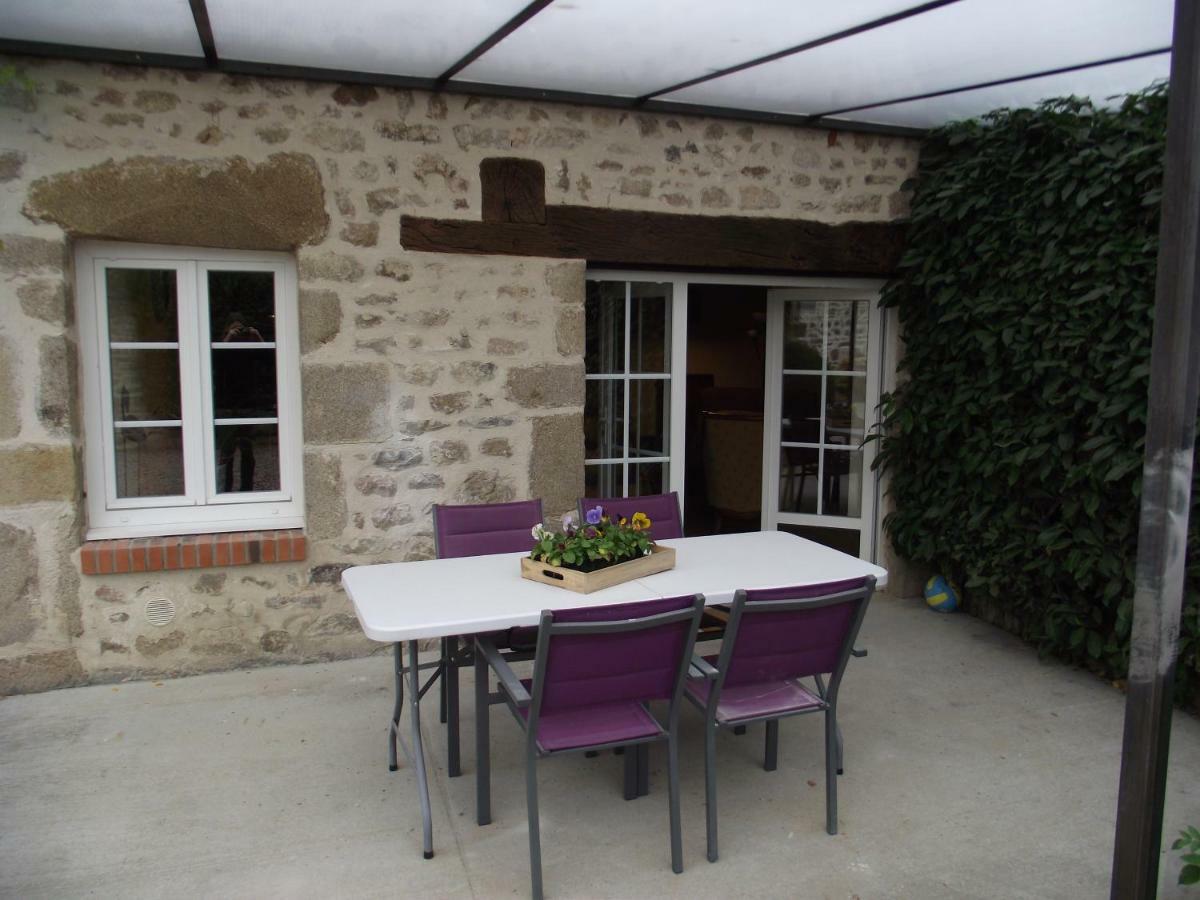 Bed and Breakfast Vacances Au Bon Accueil Sainte-Thérence Exterior foto